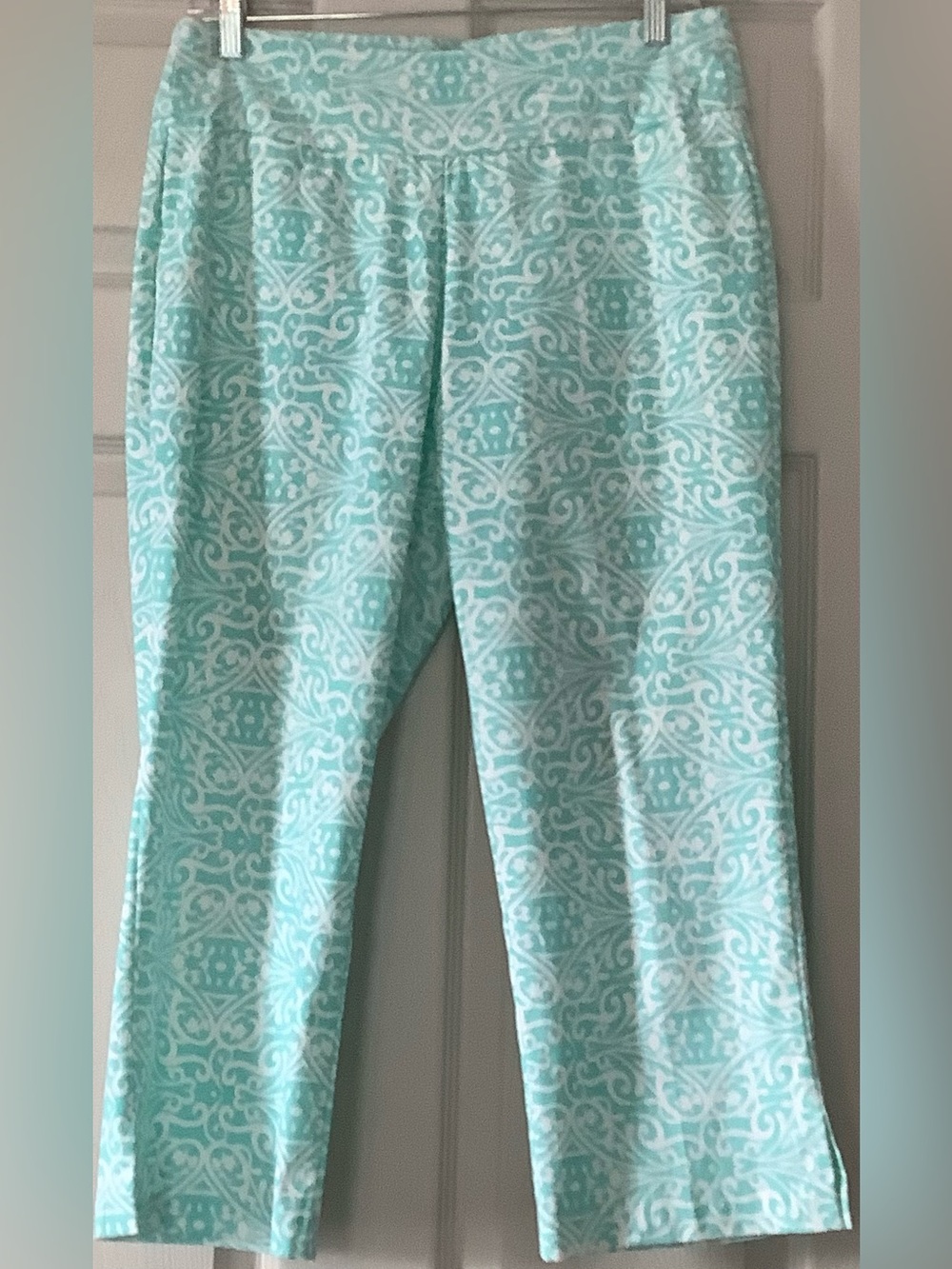 Lulu-B Aqua & White Patterned Capris